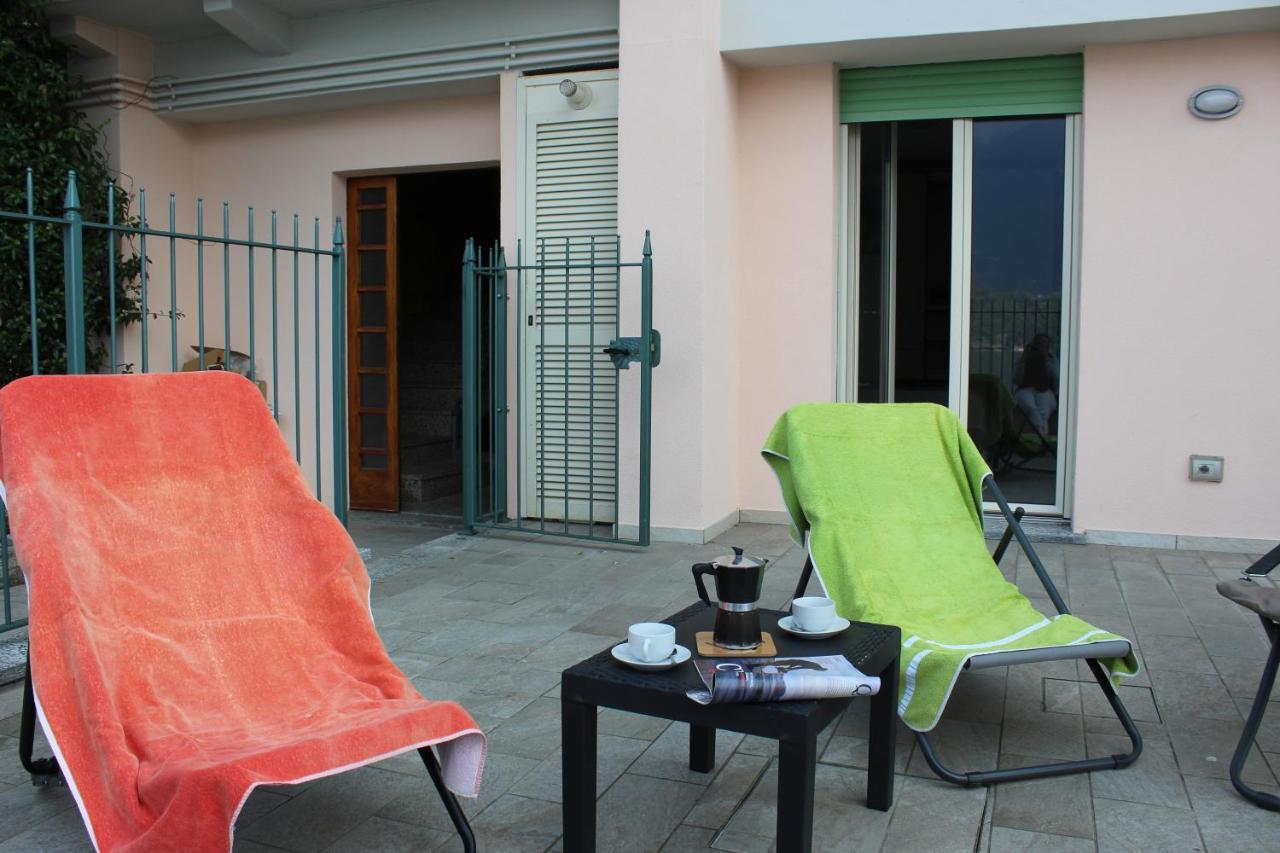 Romantic Dream On The Lake Apartment เลซเซโน ภายนอก รูปภาพ